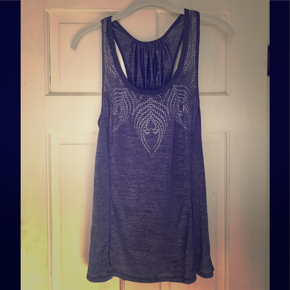 🦄 RARE Lululemon reflective tank